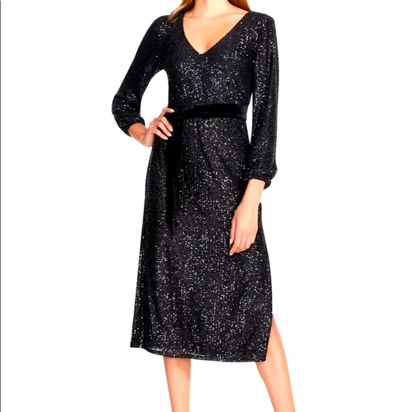 Betsey Johnson Dresses & Skirts - 🆕 NWT! Betsey Johnson Black Shimmer Time Sequin Dress size XS